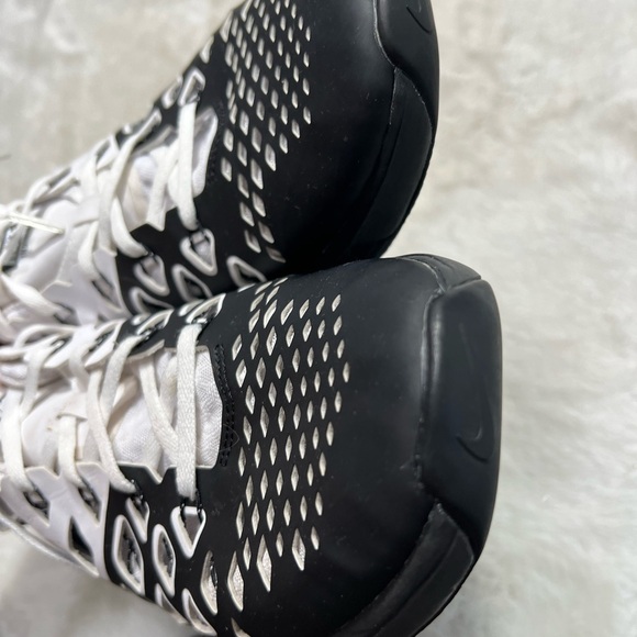 Sold - Picture 4 of 9